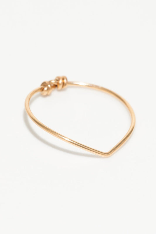 Bague Chevron Essentiel - 素金V戒指