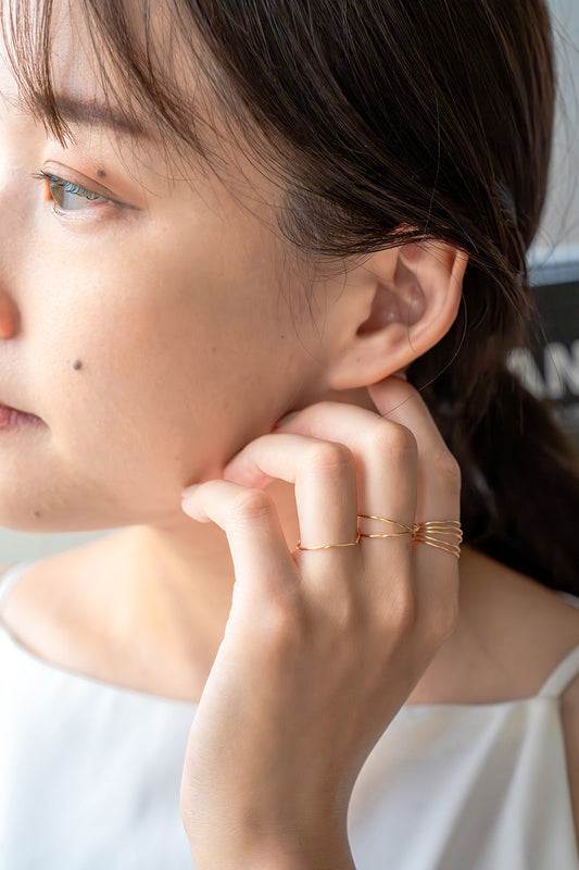 Bague Classic Essentiel 精選單環- 素金V+素金交叉+素金多環戒指 (官網獨家經典組合)