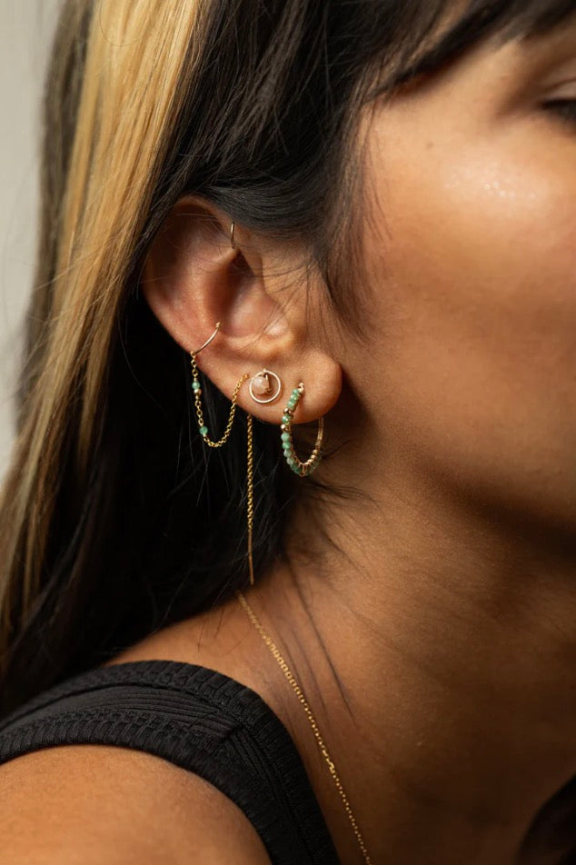 Bijou d'oreille chaînette Céleste - Émeraude 星光祖母綠耳扣環(單支)