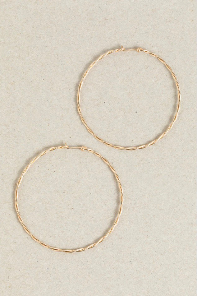 Grandes créoles Torsade - 大交織耳環