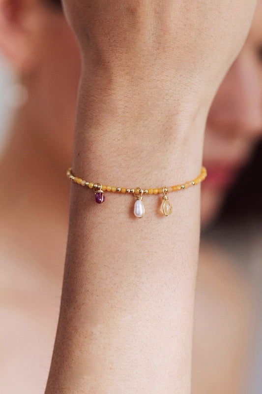 Coffret bracelet Queen + 3 Collectionnables 杏玉多飾手鍊組合