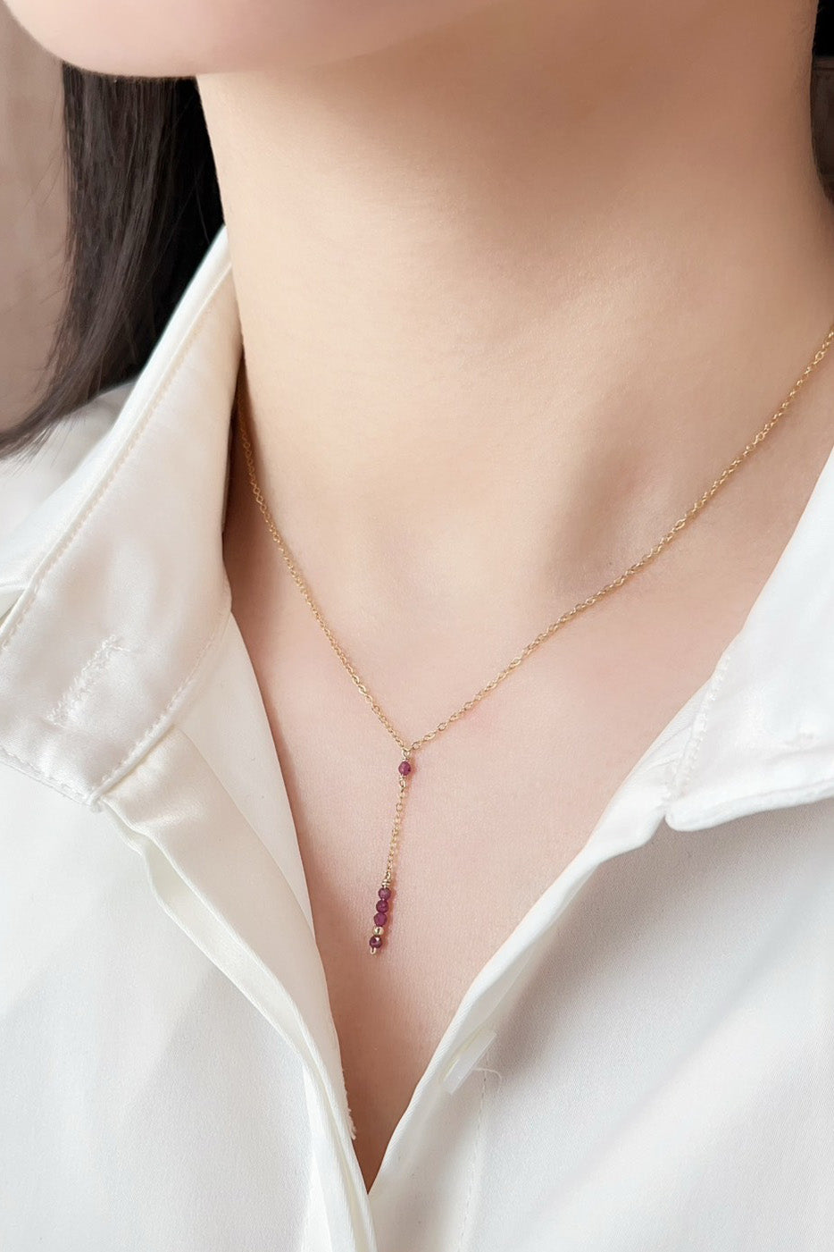 Collier long Théa - Rubis 希雅紅寶石鎖骨細長鍊