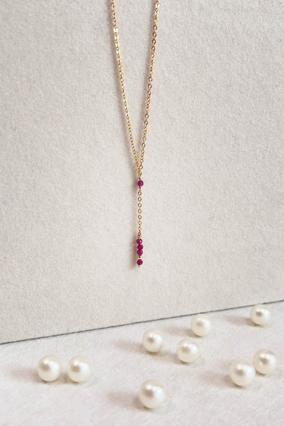 Collier long Théa - Rubis 希雅紅寶石鎖骨細長鍊