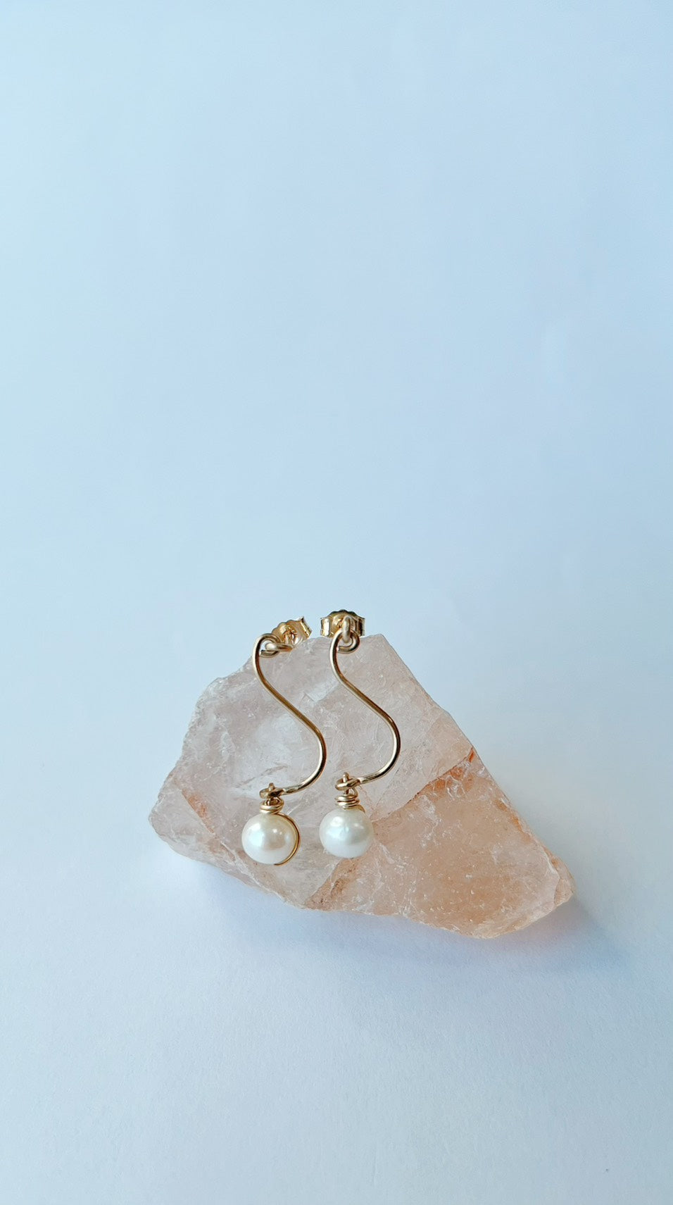 Boucle d'oreille Gigi - Or perle Gigi曲線珍珠耳環