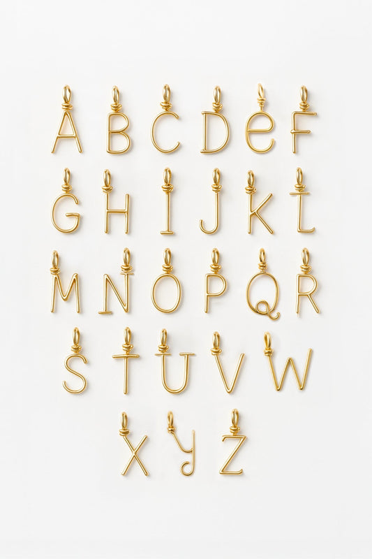 Lettre en fil - 字母項鍊墜 (不含金鍊)