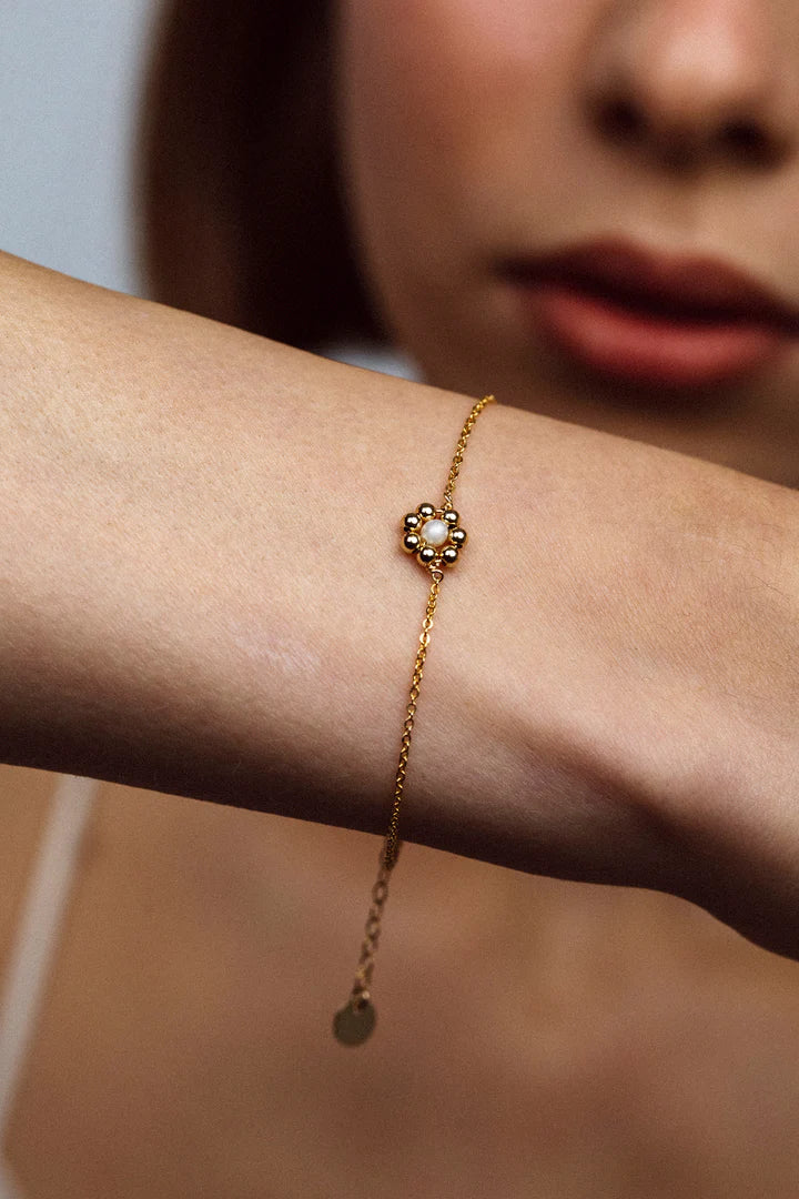 Daisy Bracelet - Cultured Pearl 花語珍珠手鍊