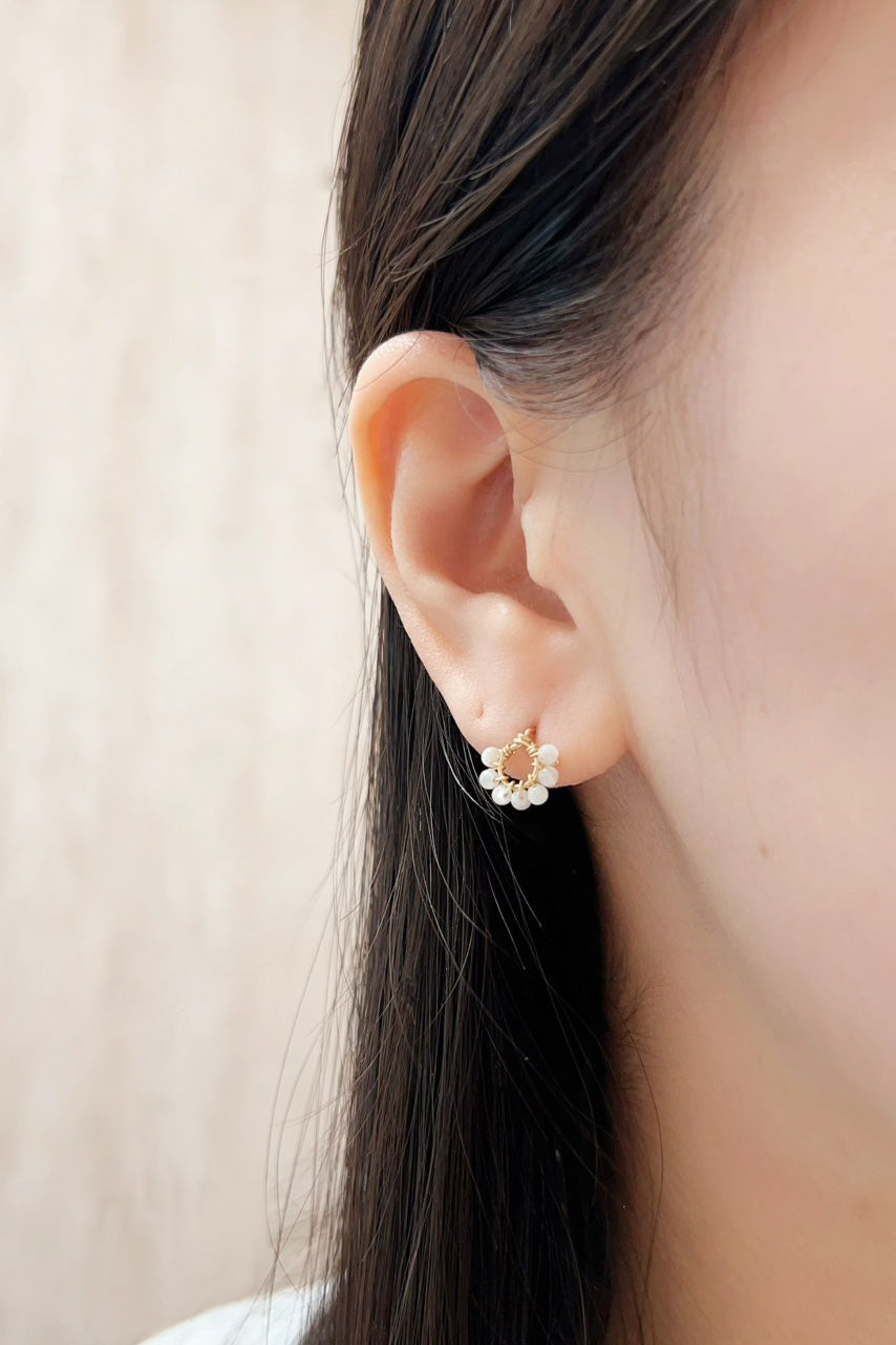 Puces Hélios - 太陽神珍珠母貝耳環